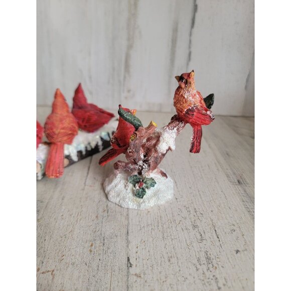 Red cardinal AS IS log tree Xmas snow home decor set figure mistletoe - Picture 10 of 13